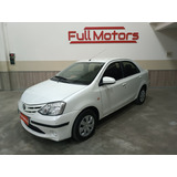 Toyota Etios Xs 1.5 2016 Permuto Financio