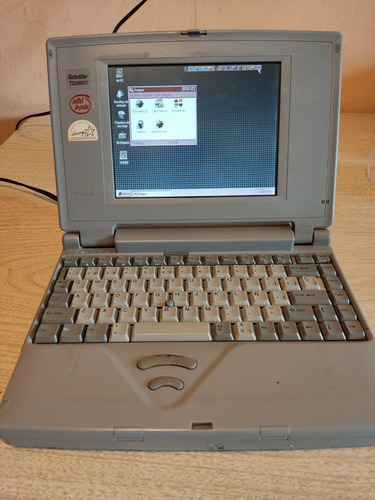 Computadora Toshiba Satellite T2100