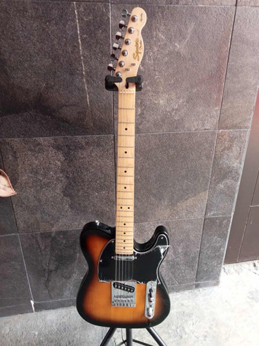 Guitarra Squier Telecaster Sunburst