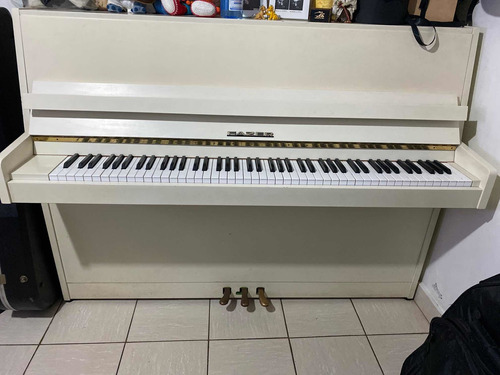 Piano Blanco Fazer