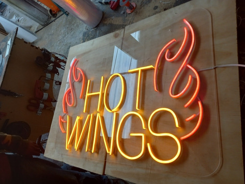 Letrero Neon Led Alitas Wings Hot 