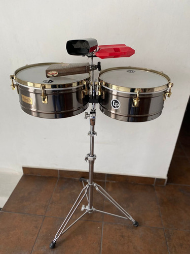 Timbales Karl Perazzo