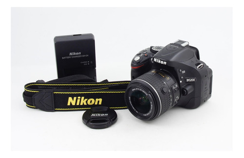 Nikon D5200 Con Lente 18-55 Vr