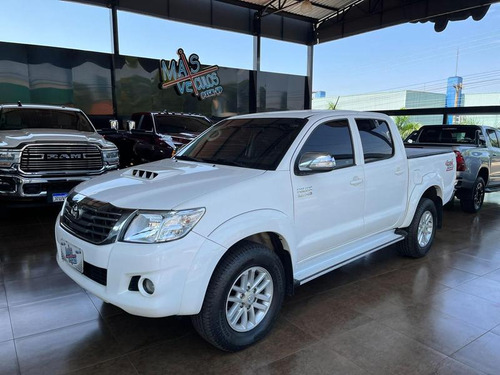 Toyota Hilux Cd Srv D4-d 4x4 3.0 Tdi Diesel Aut 2014