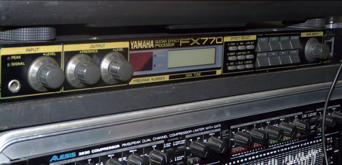 Procesador Guitarra Yamaha Fx770 Japan (presets Comp. Fx500)