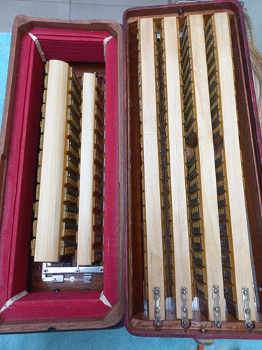 Acordeon Scadalli Serio Ouro 4/5 Voz Eletrificada