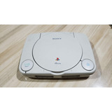 Playstation 1 Psone Só O Aparelho Se Nada. O Leitor Não Leu!!! 61. H1