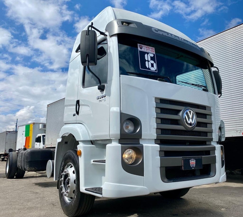 VW 17-280 CABINE LEITO/ CHASSI 8,70 / BAIXO KM / REVISADO