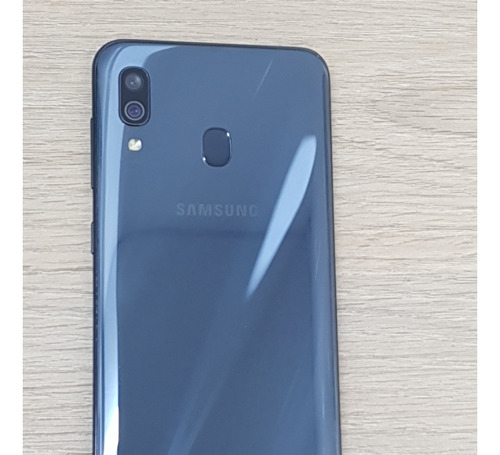 Samsung Galaxy A30 64 Gb Negro 4 Gb Ram 