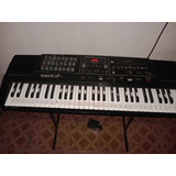 Teclado Roland E14