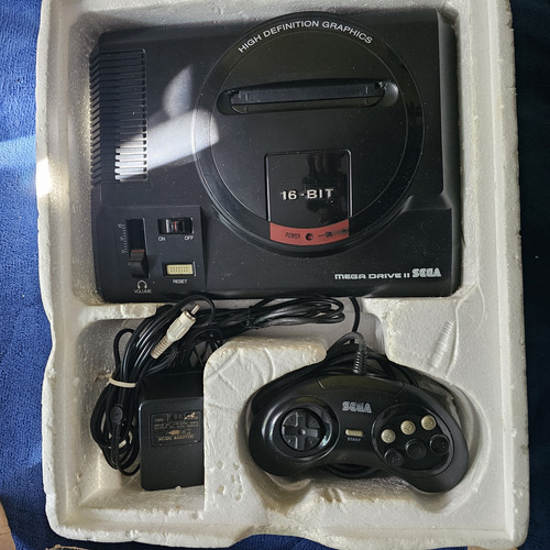 Megadrive 2 Com Caixa E Isopor