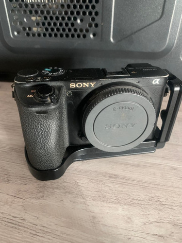  Sony Alpha A6500  Usadinha