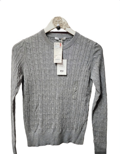 Sweter Gris Uniqlo