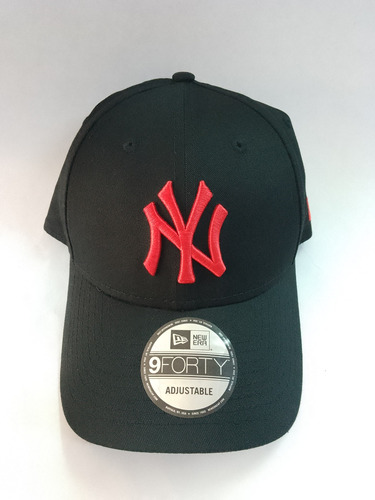 Gorra Yankees Negra Letra Roja Adjustable 9forty