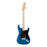 Guitarra Elétrica Squier By Fender Affinity Series Stratocaster De  Choupo Lake Placid Blue Brilhante Com Diapasão De Bordo