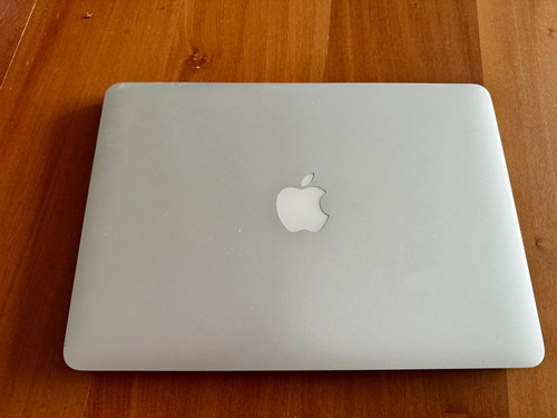 Macbook Pro 13 (late 2013) + 2 Fontes Carregadoras