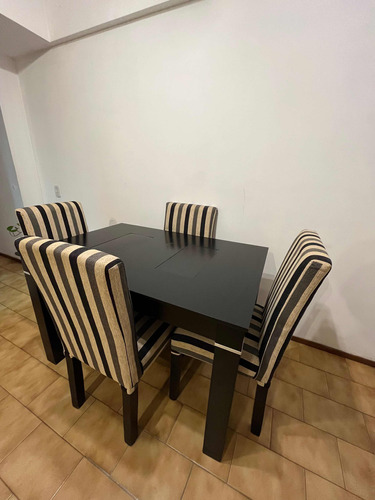 Juego De Comedor (mesa + 4 Sillas)