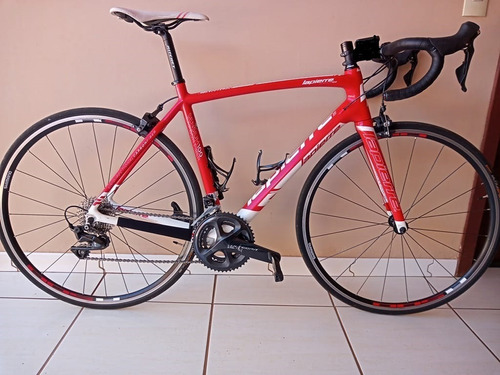 Bicicleta Speed Lapierre Carbono Ultegra R8000 11v