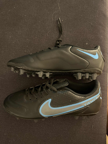 Botin Nike Tiempo