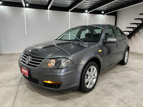 Volkswagen Jetta Clásico 2014 2.0 Cl Team Mt