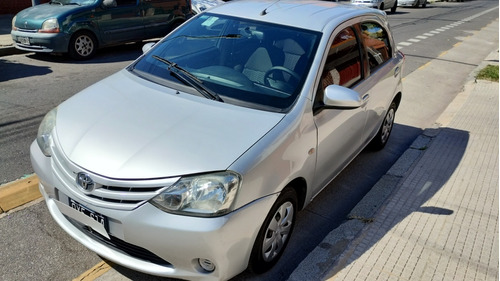 Toyota Etios 2015 1.5 Sedan Xs