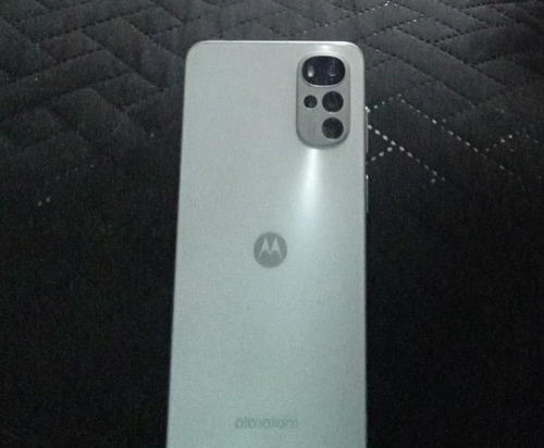 Celular Motorola G22 128 Gb Blanco Color Pearl White