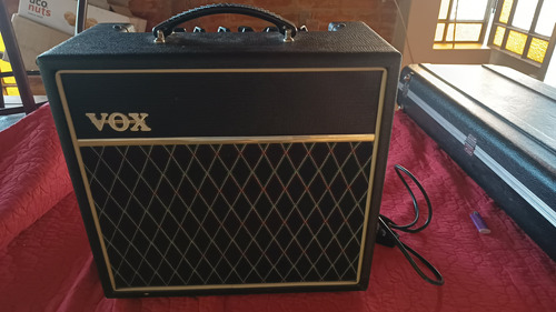 Amplificador Vox Pathfinder 15 Para Guitarra De 15w