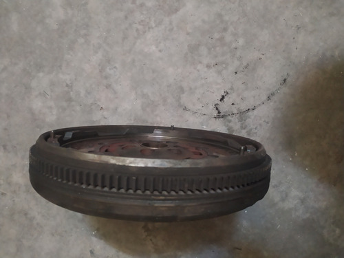 Volante De Clutch Marca Luk Audi A3 2006 5v Usado Foto 3