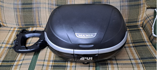 Baú Topcase Givi Maxia 52littos Com Base Monokey Usado 