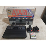 Atari Polivox 2600 Na Caixa Com Dois Controles Originais