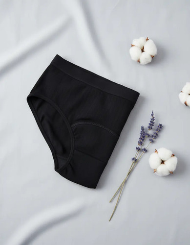 Calzón Menstrual Con 4 Capas De Absorción Color Negro