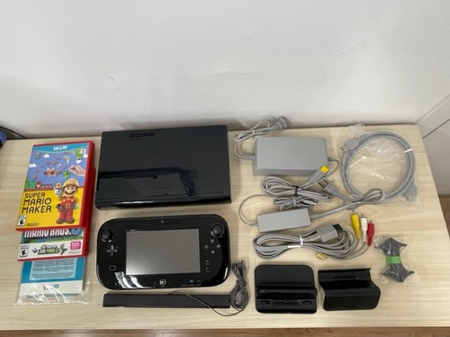 Nintendo Wii U 32gb Deluxe Pouquissimo Uso + Jogos
