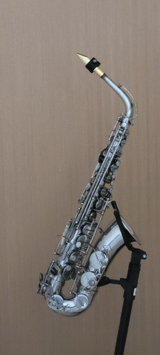 Sax Alto E. M. Winston