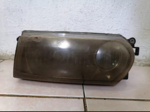 Faro Delantero Izquierdo Lado Chofer Nissan Tsuru Iii Usado 