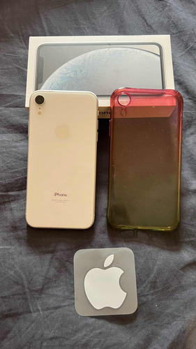 iPhone XR 128gb Branco Semi Novo