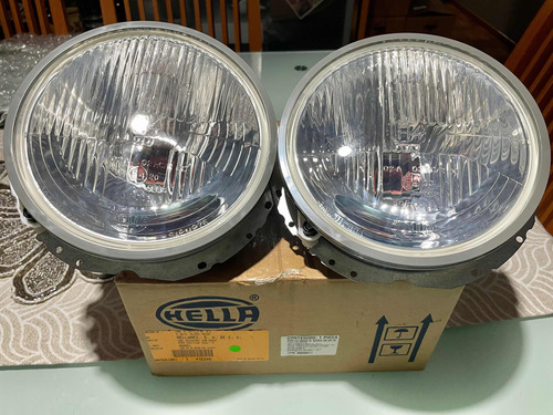 Faros Hella Volkswagen Vocho Combi Y Safari Nuevos Es El Par