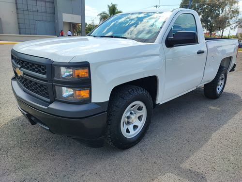 Chevrolet Silverado 2014 4.3 1500 Cab Reg Wt Mt