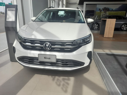 Volkswagen Nivus Confortline  Confortline 200 Tsi 0km