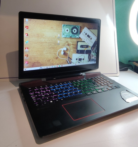 Laptop Lenovo Legion Y720 