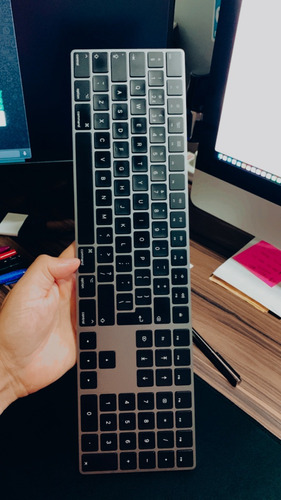 Teclado Apple Magic Keyboard Numérico Novinho