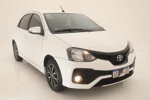 Toyota Etios Adzc