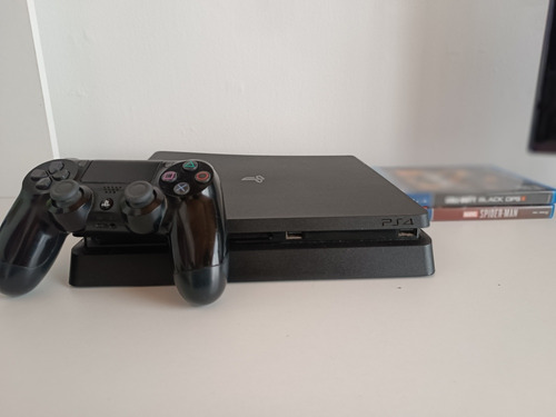 Playstation 4 Slim 1tb