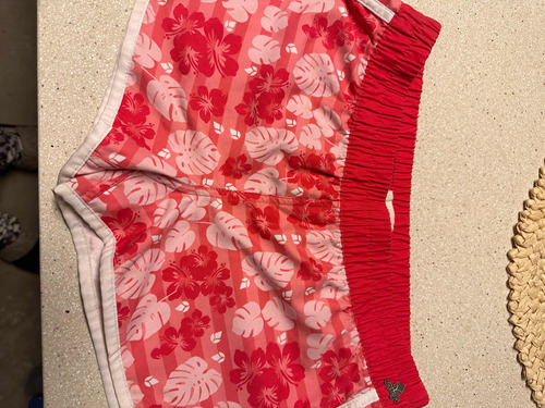 Short Dama Dry Fit Talle 16 Reef  Flores