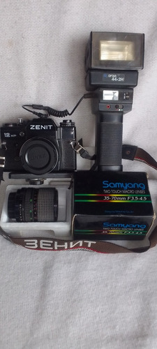 Cámara De Foto Zenit 12xp Con Flashy Lente Adicional