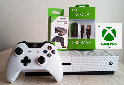 Xbox One Slim + Control + Kit Carga + Clip + Game Pass