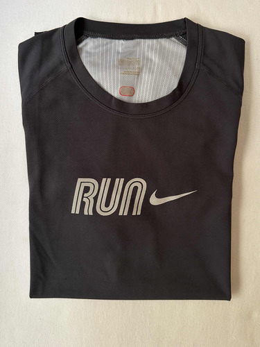 Remera Nike Running - Talle S