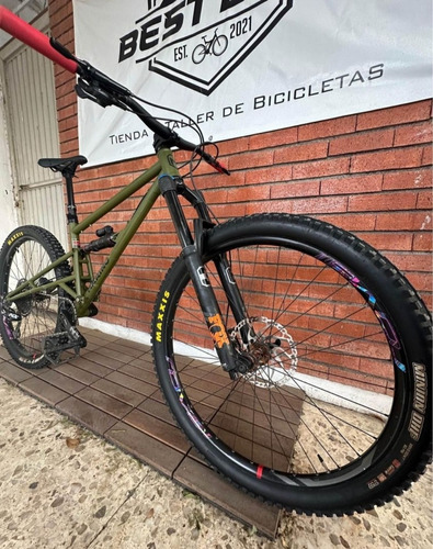 Bicicleta Montaña 29 , Trail / Enduro. Specialized, Trek,