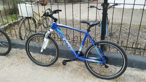 Bicicleta Olmo All Terra Rod. 26 + Casco + Caramañola. 