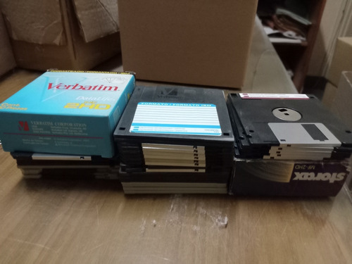 Lote De 50 Diskettes Pc Usados Escucho Ofertas 