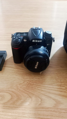 Nikon D7000 Dslr Color  Negro